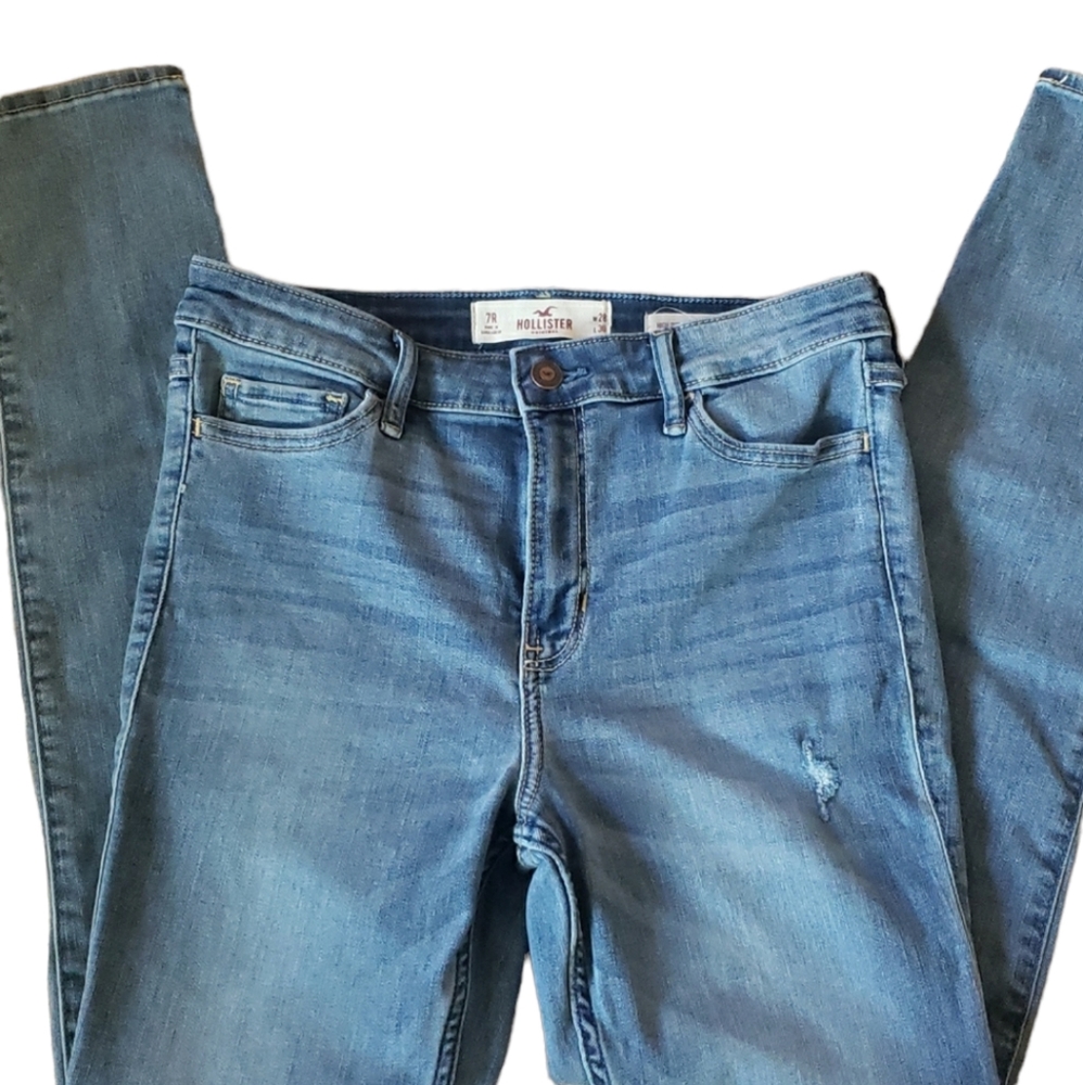 Hollister Jeans Minimum Distressed High Rise Supper Skinny Size 7.  28x30